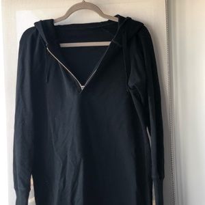 Lululemon black pullover